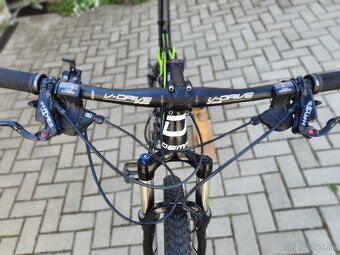 DEMA SPUR 29 - 9