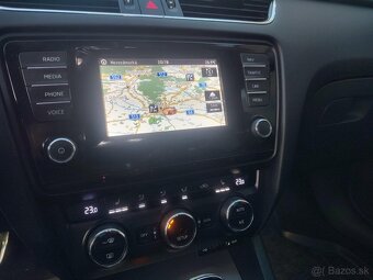 ŠKODA OCTAVIA 3 COMBI 2.0 TDI 110kW, DSG - 9