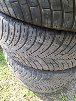 225/40 R18 Pirelli - 9