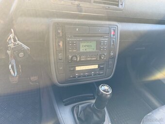 Volkswagen Sharan 1,9tdi ASZ - 9
