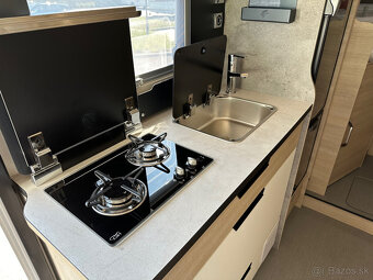 nový karavan Rapido C55i 4-miestny Automat - 9