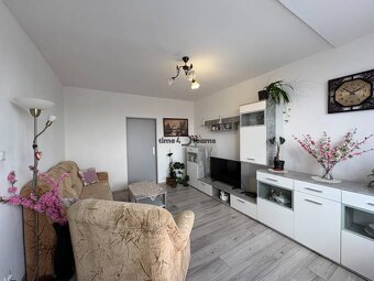 Na predaj: 3 izb.byt + 2x BALKON + ŠPAJZA + PIVNICA - 9