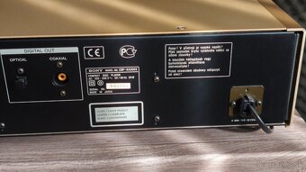 SONY cdp - XA50es - 9