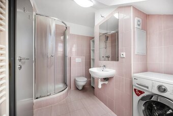 Podkrovný 1-izb. byt 48m2 s parkovacím miestom v Hamuliakove - 9