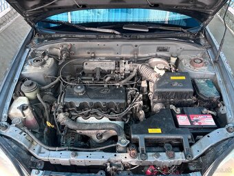 ROZPREDÁM Hyundai accent II 1.3l - 9
