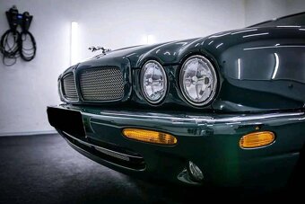 JAGUAR XJR 4.0 V8 Supercharged - 9