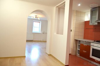 Predaj rodinný dom Čechynce EXKLUZÍVNE - 9
