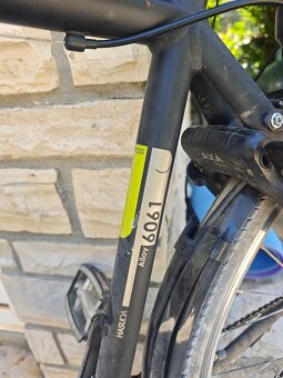 Elektrobicykel Leader Fox Hasuda eCross 6061, rám 21 - 9