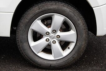 Suzuki Grand Vitara 1.9 DDiS JLX-A - 9