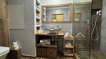 NA PREDAJ krásny 3 a pól izbový byt Nitra - Klokočina - 9