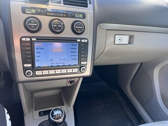 Volkswagen Touran 2.0 TDI, 125kw - 9