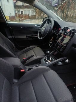 VW Golf V 1.9 TDI - 9