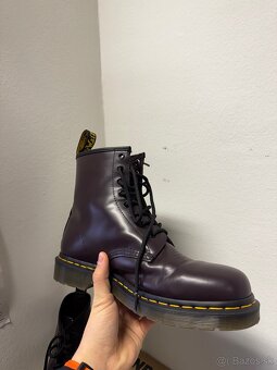 Predám Dr. Martens 1460, veľkosť 43 - 9