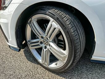 Volkswagen Golf 7 R 2.0 TSI BMT R 4MOTION - 9