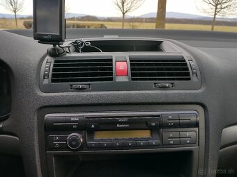 Škoda Octavia Combi 1.9 TDI 77 kw M5 - 9