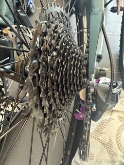 Crussis e-Largo 9.7 (2022) – 29”, top stav - 9