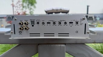 Subwoofer do auta - 9