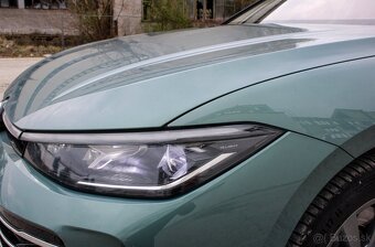 Volkswagen Passat Variant 1.5 TSI eHybrid ELEGANCE - 9