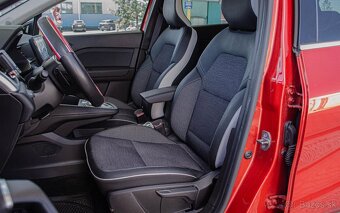 Renault Captur 1.3 TCe EDC 2023 - 9
