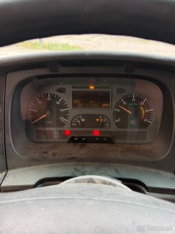 Mercedes Atego 11990 kg čelo - 9