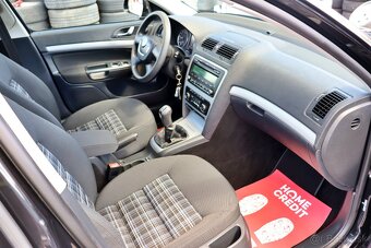 Škoda Octavia Combi 2.0 TDI CR DPF 4x4 Style - 9