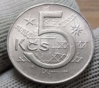 Československé 5 koruny. - 9