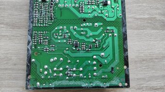 TOSHIBA 32L2333D náhradné diely - 9