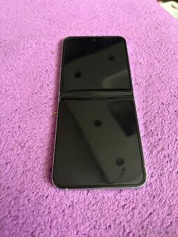 Samsung galaxy FLIP 5 256GB. + watch 5 pro 45mm. - 9