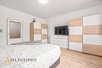 ALL INCLUSIVE | NA PREDAJ 6-IZBOVÝ RD S VEĽKÝM POZOMKOM, DOL - 9