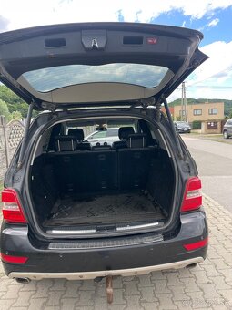 Mercedes benz ML - 9