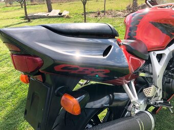 Honda CBR 900RR Fireblade SC33, Top stav, nová cena - 9