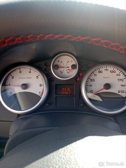 Peugeot 207 - 9