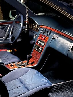 Mercedes E 280 (W210) 4 matic Benzín rok 1998 - 9