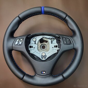 Prečalunenie a oprava volantov - 9