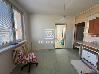 2-izbový byt - Kpt. Jaroša, pôvodný stav, 58m2 + loggia - 9