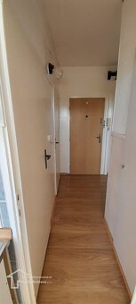 1 izbový byt s balkónom na Sídlisku Juh. - 9