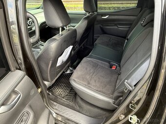 Mercedes-Benz X trieda 350 d V6 4matic A/T Model 2020 - 9