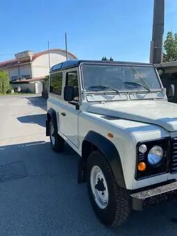 Predám Land Rover Defender 2,5 TD - 9