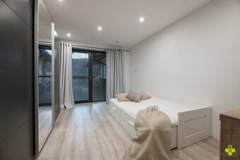 Novostavba rodinného domu v Bojniciach s nadštandardnými pri - 9