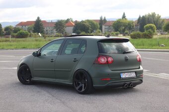 Volkswagen Golf R32 V6 184kw - 9