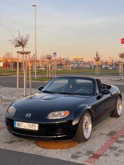 Mazda MX-5 NC - 9