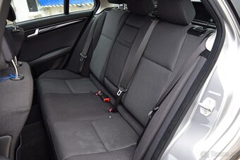 Mercedes-Benz C 220 CDI Avantgarde 2011 - 9