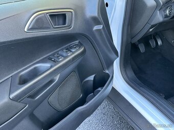 Ford B-MAX 1.0/74kW Eco Boost 1.Maj ČR r.v. 2015 - 9