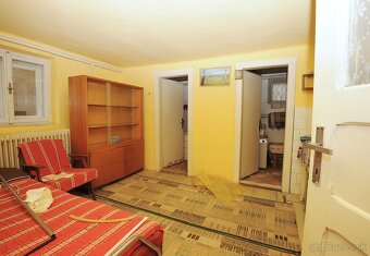 ZNÍŽILI SME CENU - 3000€ Rodinný dom na predaj - 9