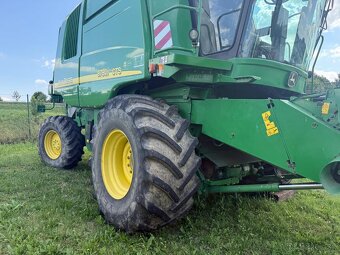 Sklízecí mlátička John Deere 9780i CTS ROK 2007, žací lišta - 9
