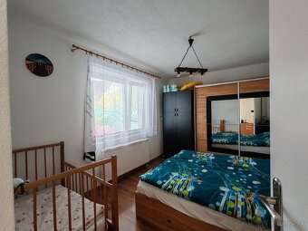 RODINNÝ DOM POLTÁR - 9