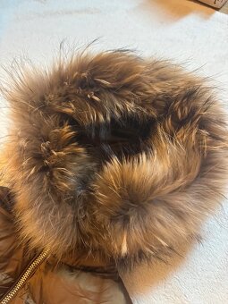 Krásna nová bunda Liu JO - 9