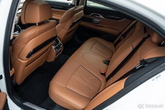 BMW Rad 7 750i xDrive A/T Odpočet DPH - 9