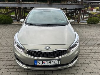 KIA Cee’d Hatchback 74kw Manuál - 9