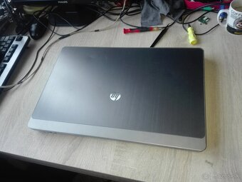 HP ProBook. Intel - i5. 8 GB. 17,3"HD+.640 GB. - 9